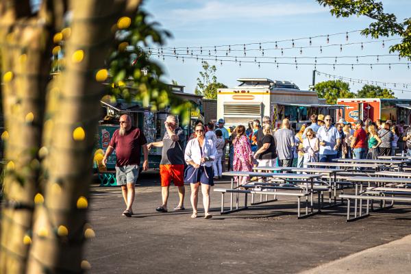 The Food Hub @ Diamond Garden – oportunitate premium pentru Food Truck-uri langa World Class