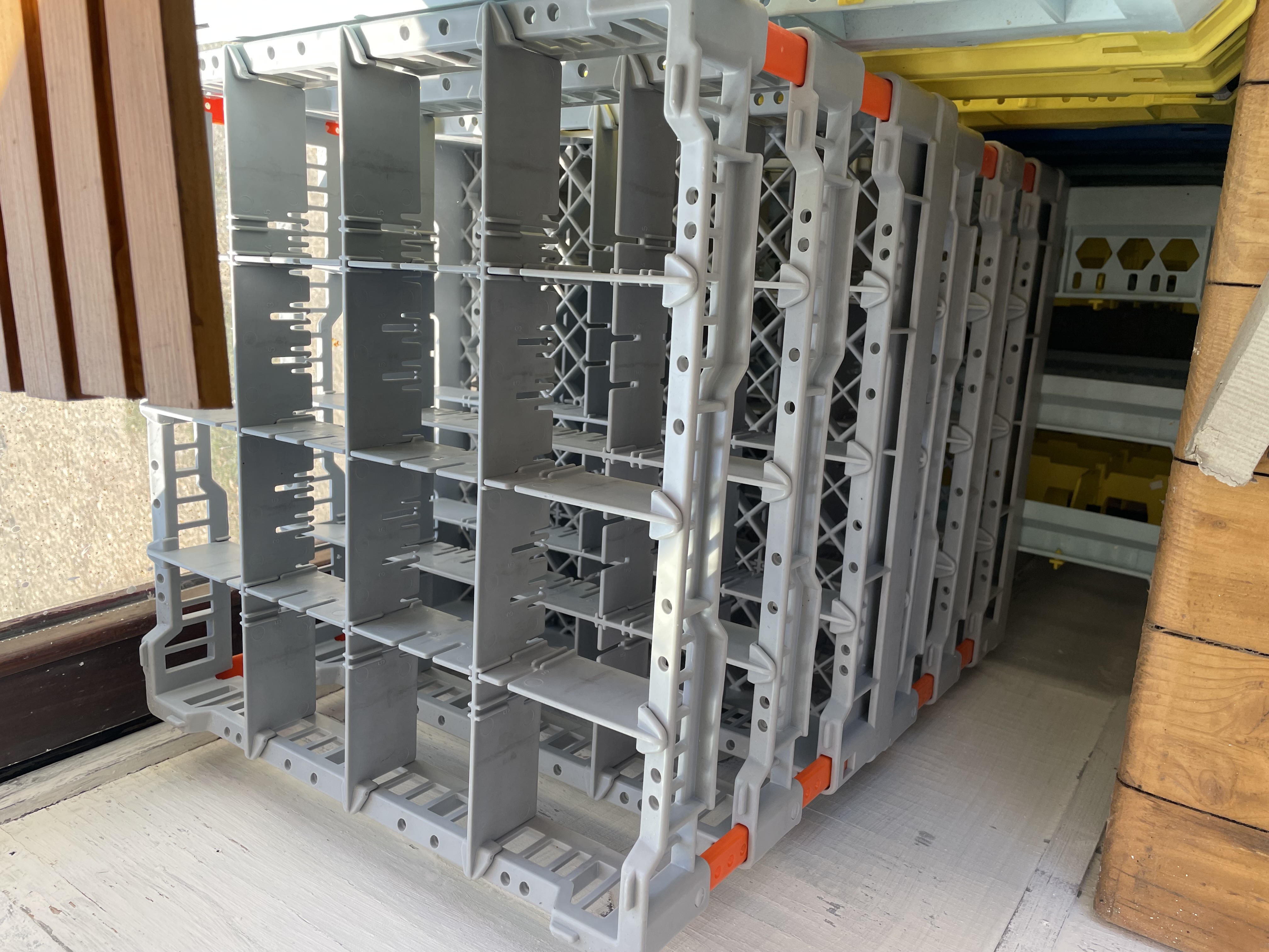 Pahare vin coș spălare  - Imagine 3