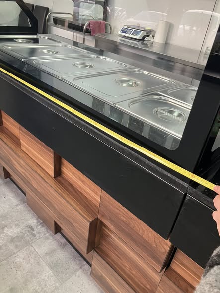 Vitrina Calda - Imagine 3