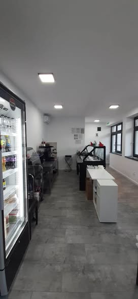 Vand spatiu comercial - Imagine 2