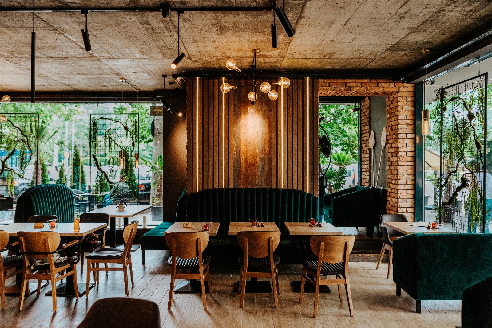 Design interior specializat Horecade la fluxuri la mobilier - Imagine 4