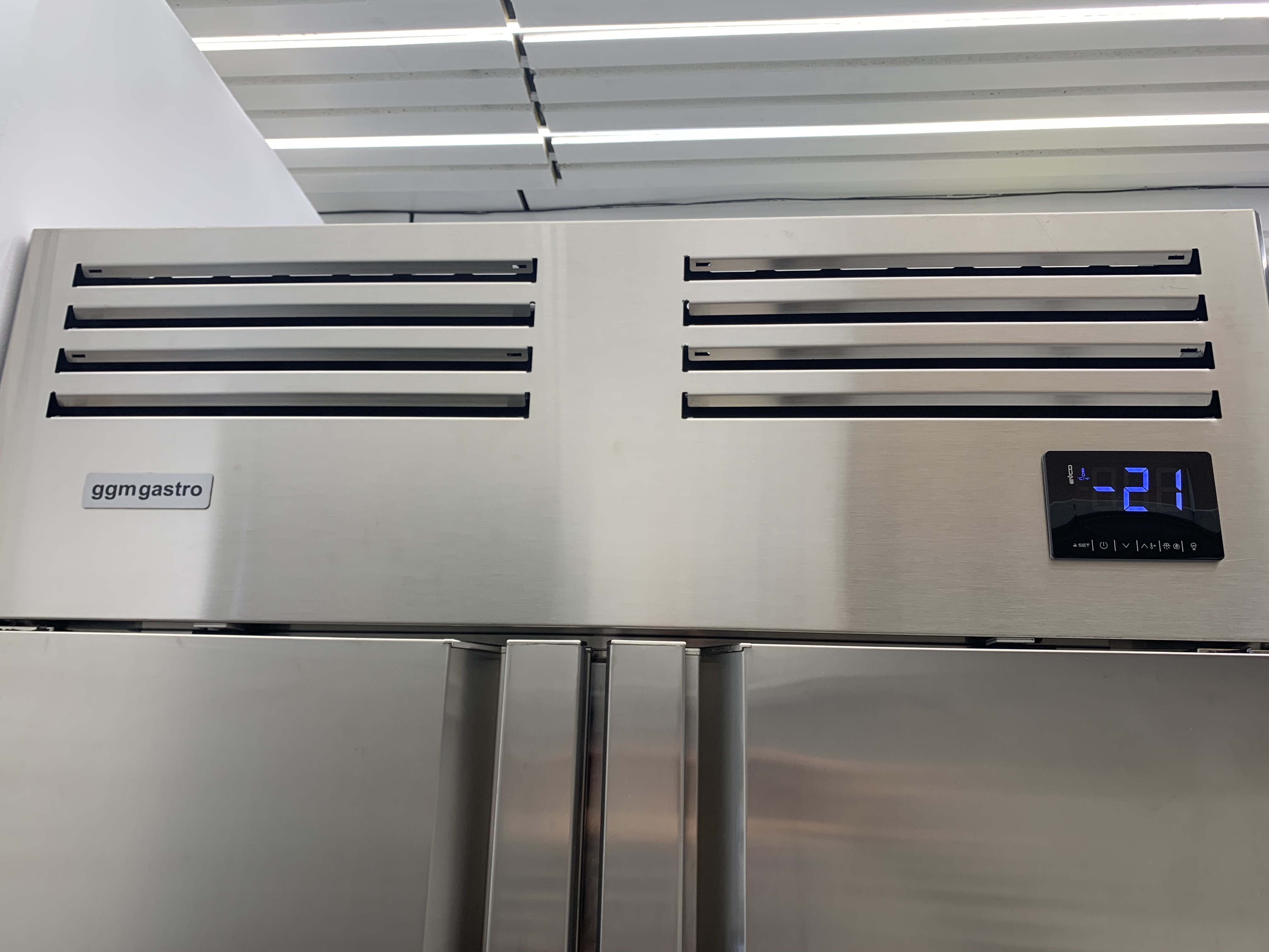 dulap congelator 750 litri 2 usi - Imagine 2