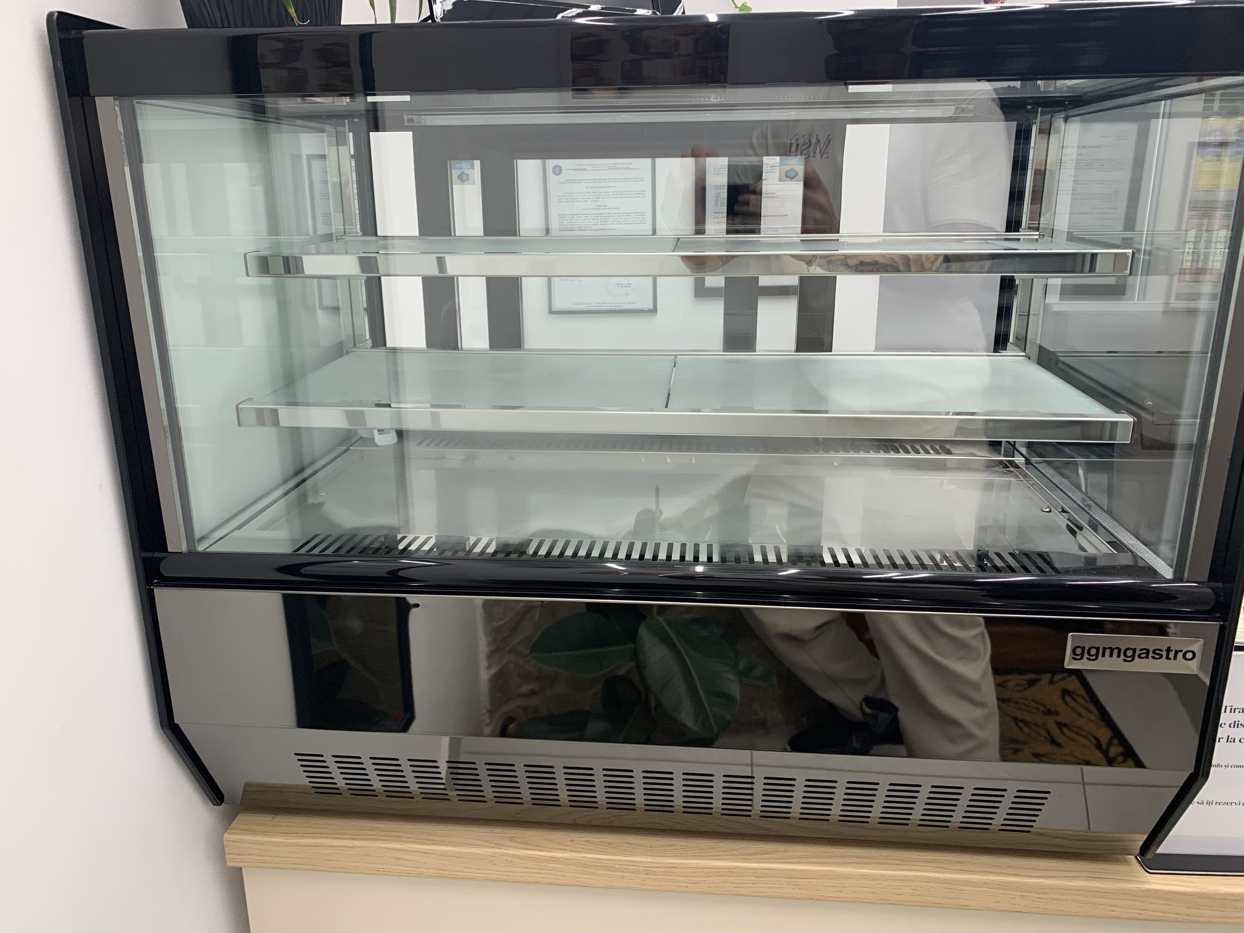 Vitrină frigorifică de masă - Cu 2 rafturi din sticlă - 0,9 m 