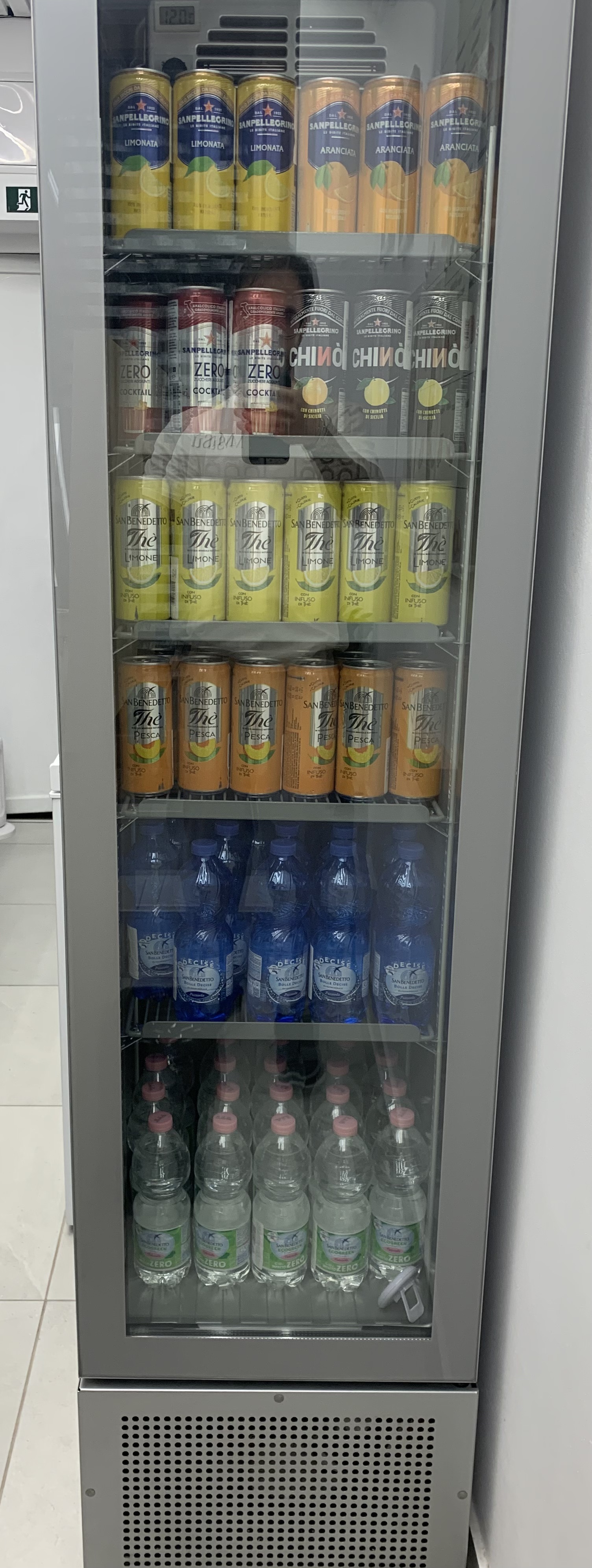 Frigider pentru băuturi - Imagine 2