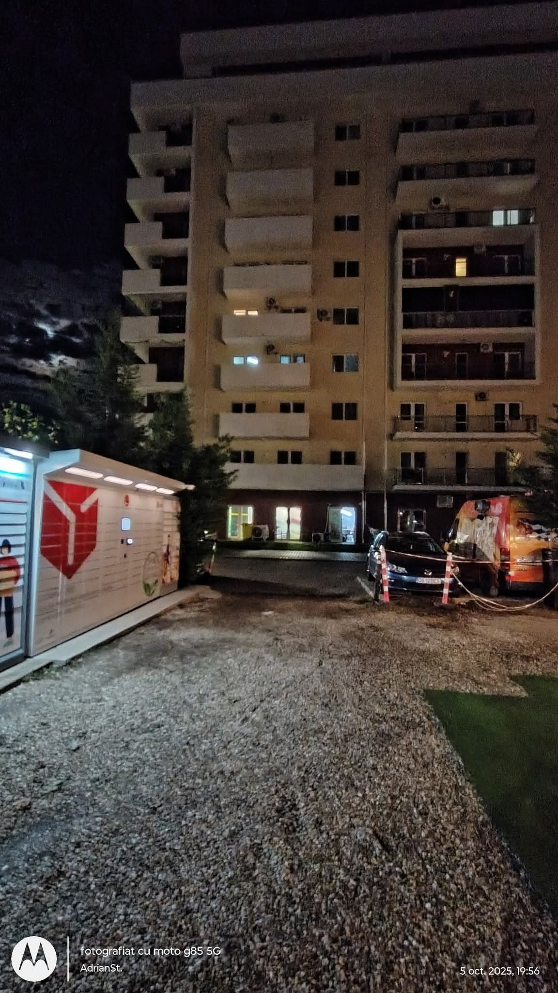 Inchiriere spatiu foodtruck Metalurgiei