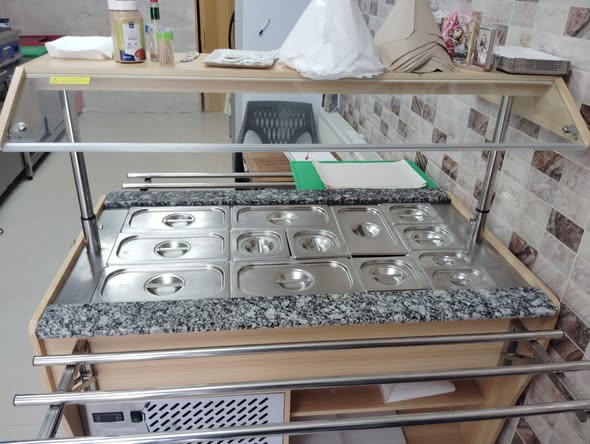 Aparate shaorma, dulapuri, Saladiera,Tubulatura,Hota