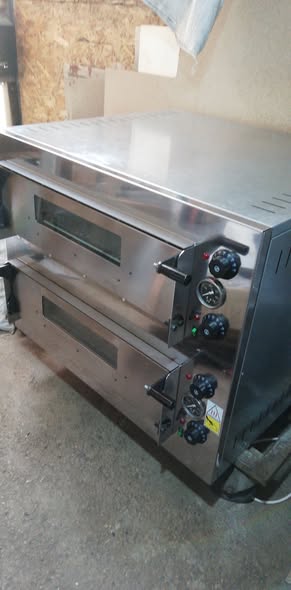 Cuptor Pizza Electric 2 Camere Capacitate 4+4 Pizza de 33