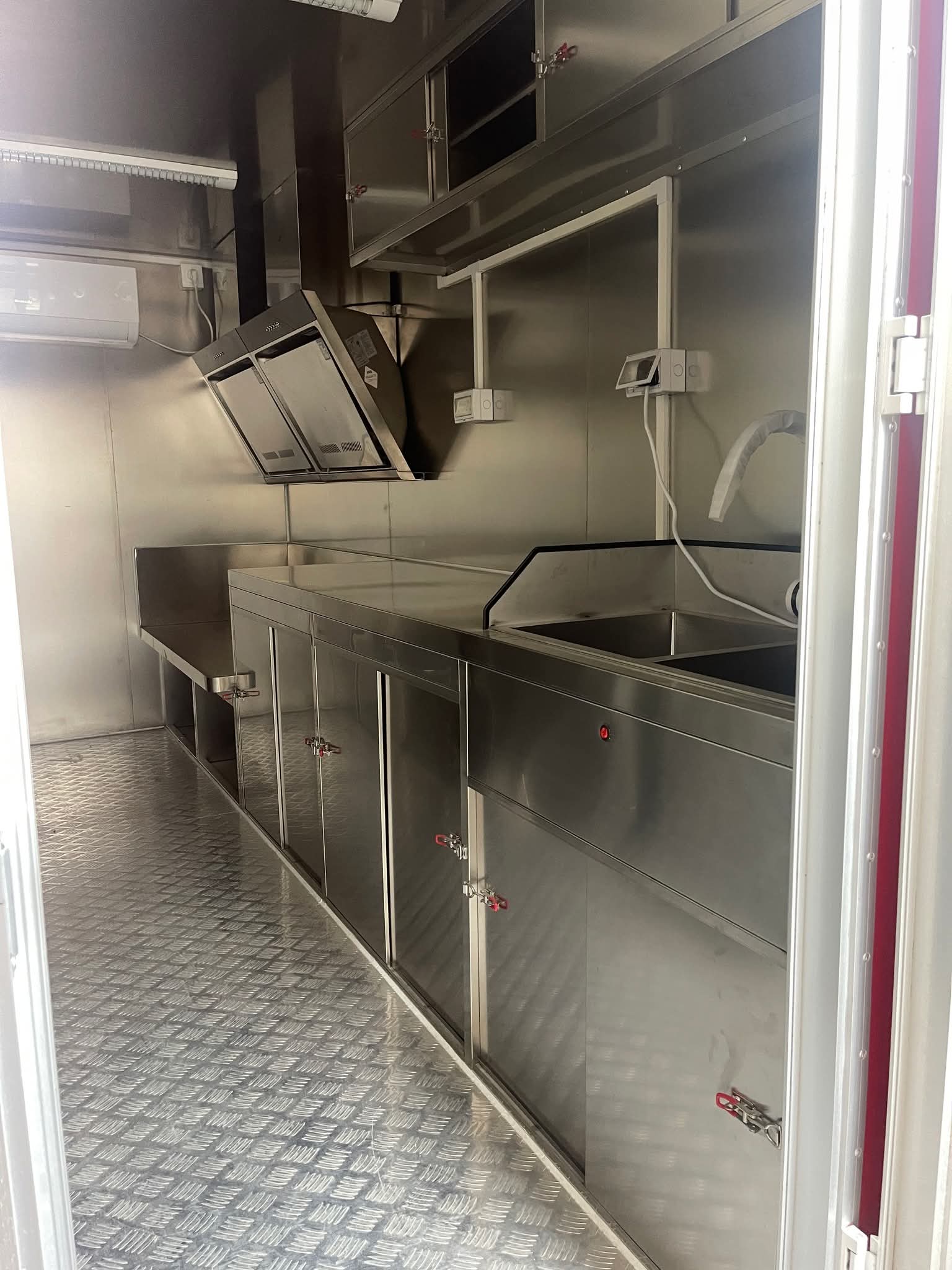 Rulota foodtruck - Imagine 4