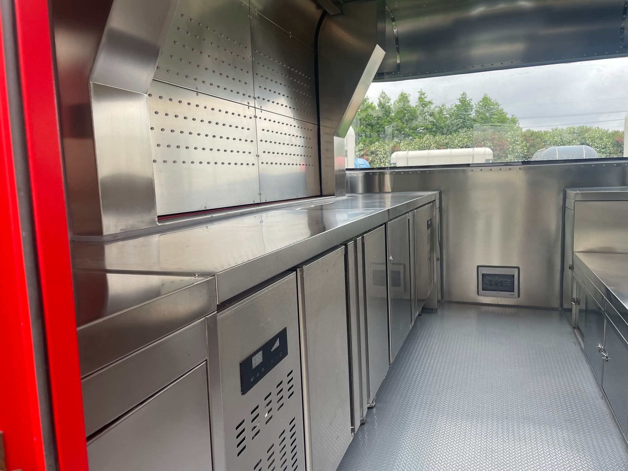 Remorca foodtruck - Imagine 3