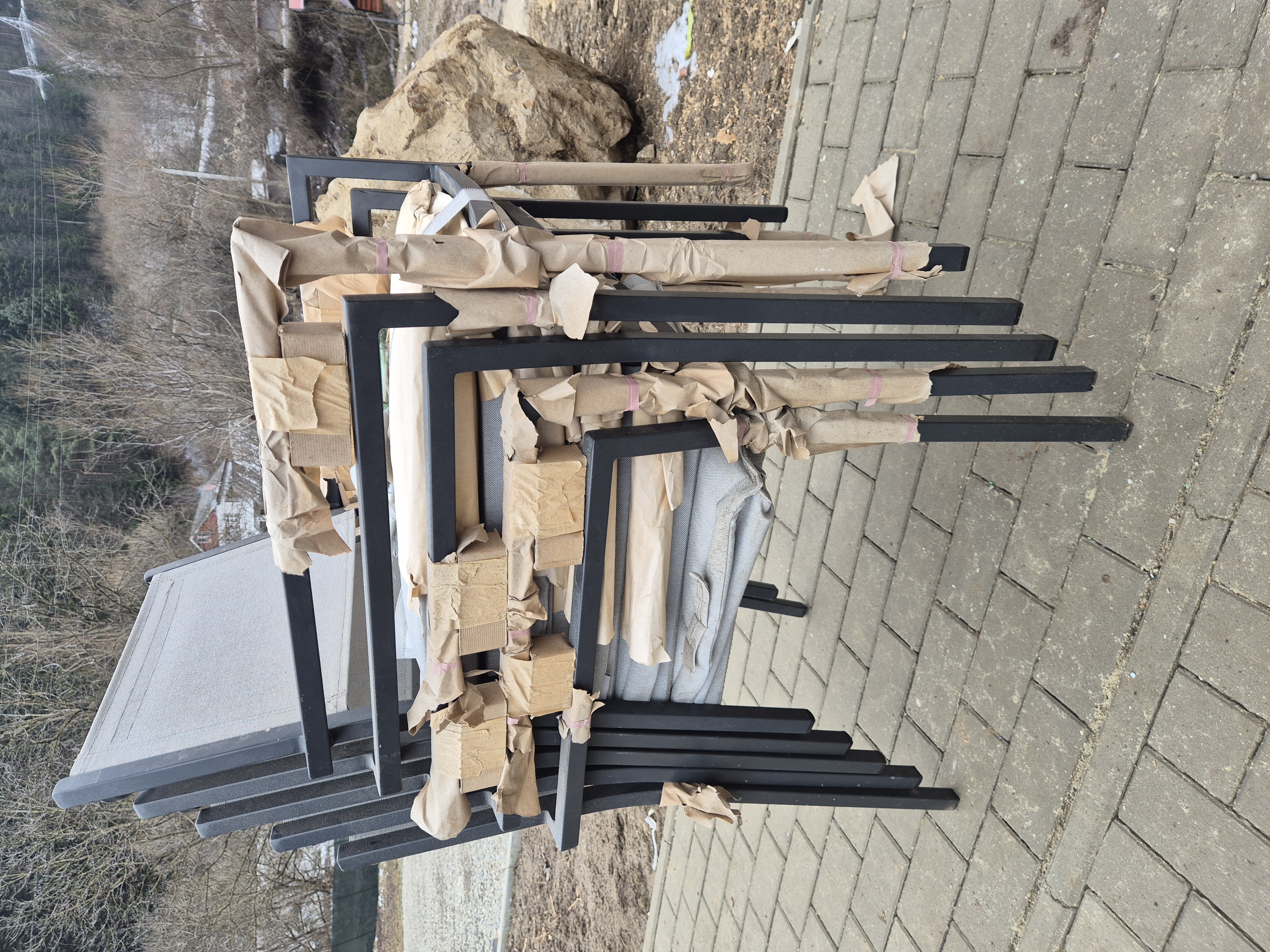 Scaune rezistente usoare si confortabile CU PERNA NOI 