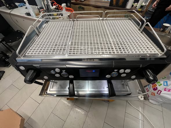 Espressor Astoria plus 4 you Champion editie limitata - Imagine 2