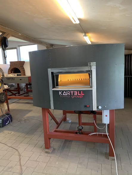 Cuptor pizza cu vatră rotativă nou 50% - Imagine 2