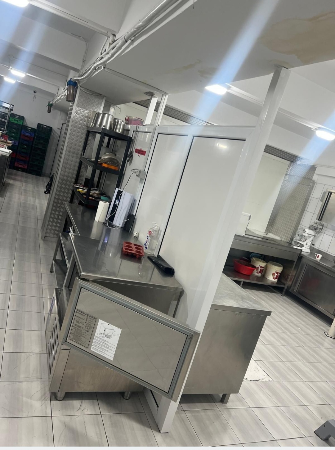 Închiriez sau Vând spațiu Laborator Cofetarie&Catering 310mp - Imagine 5