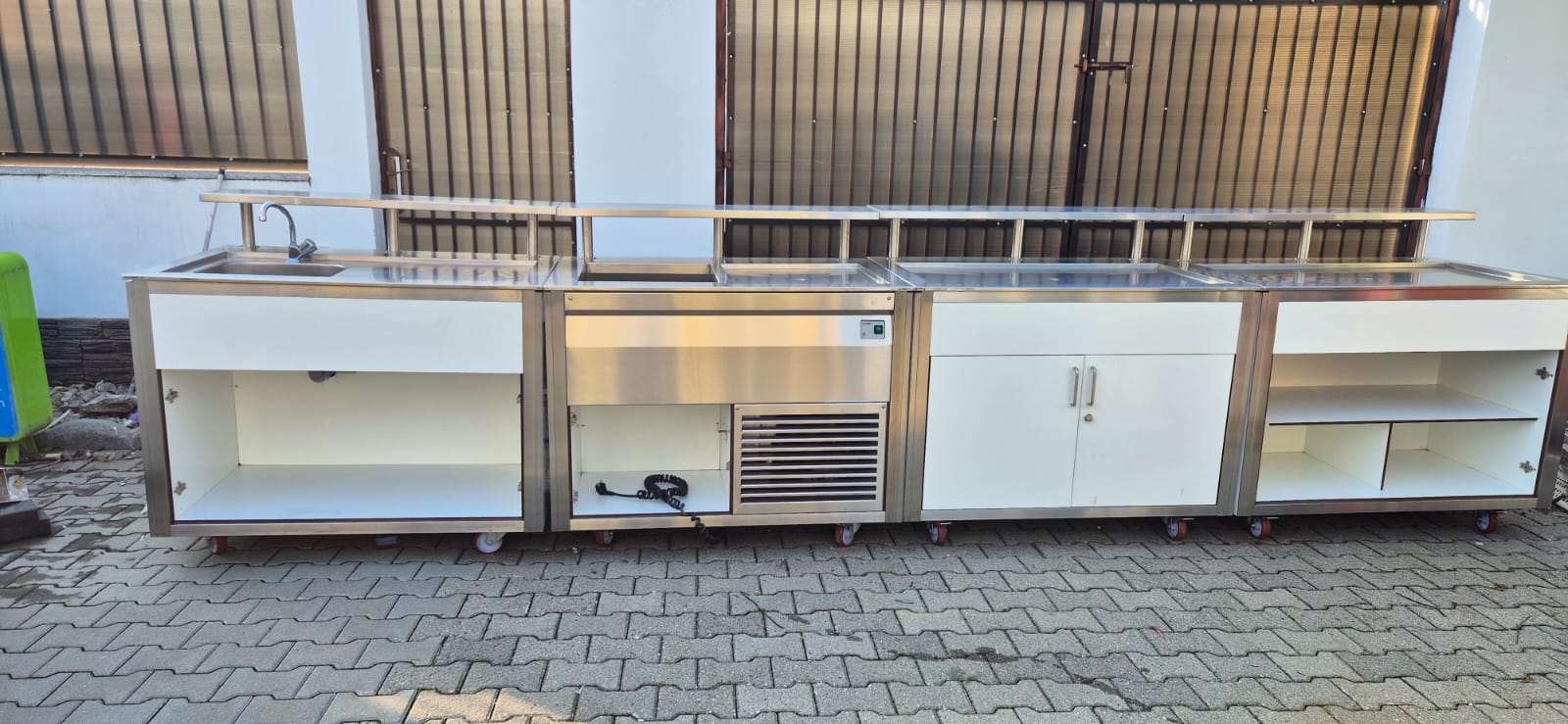 Linie servire mobilă 