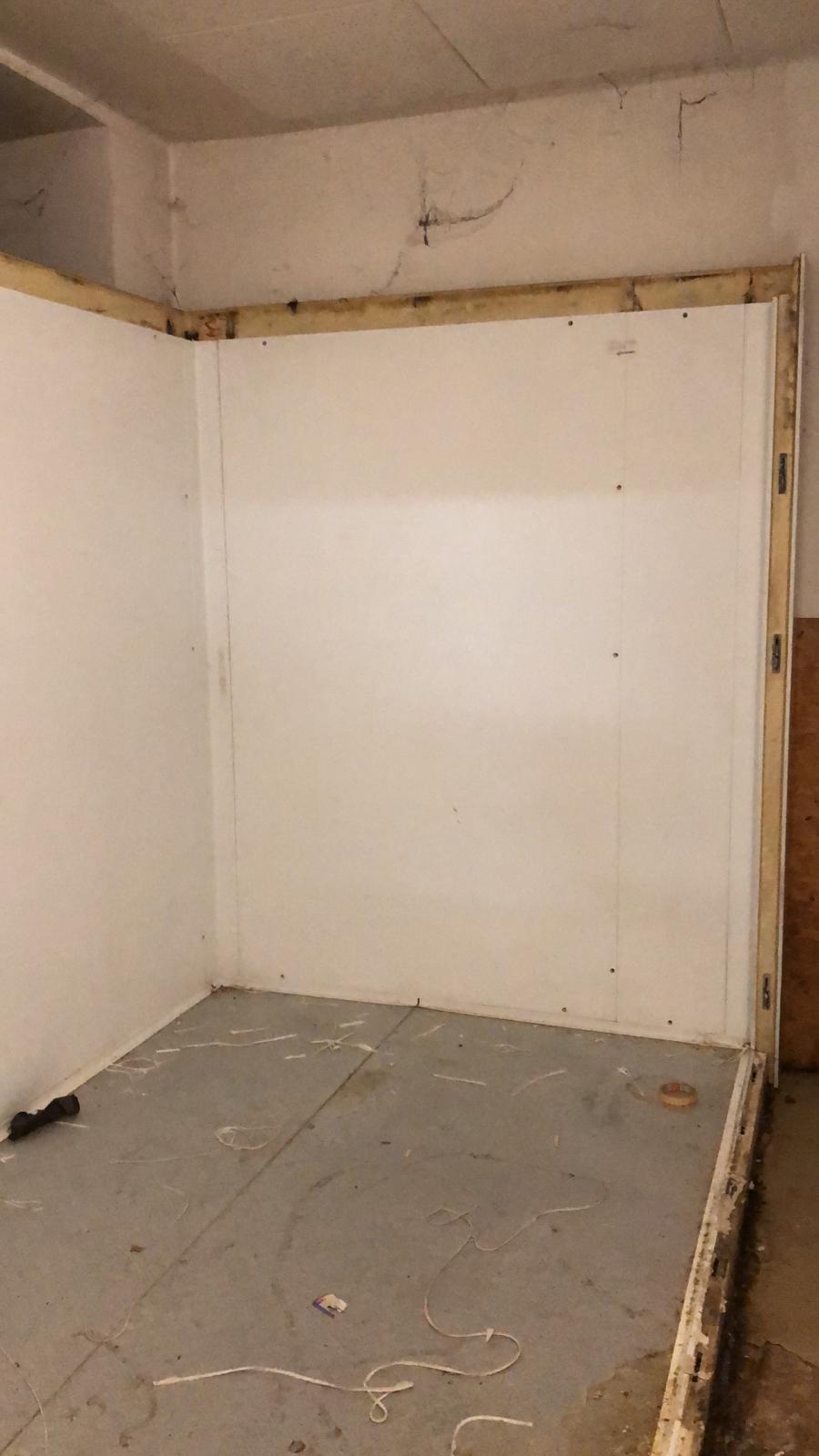 Vând cameră de congelare profesională 270x170 cm – demontată, ideală pentru restaurant sau magazin - Imagine 3