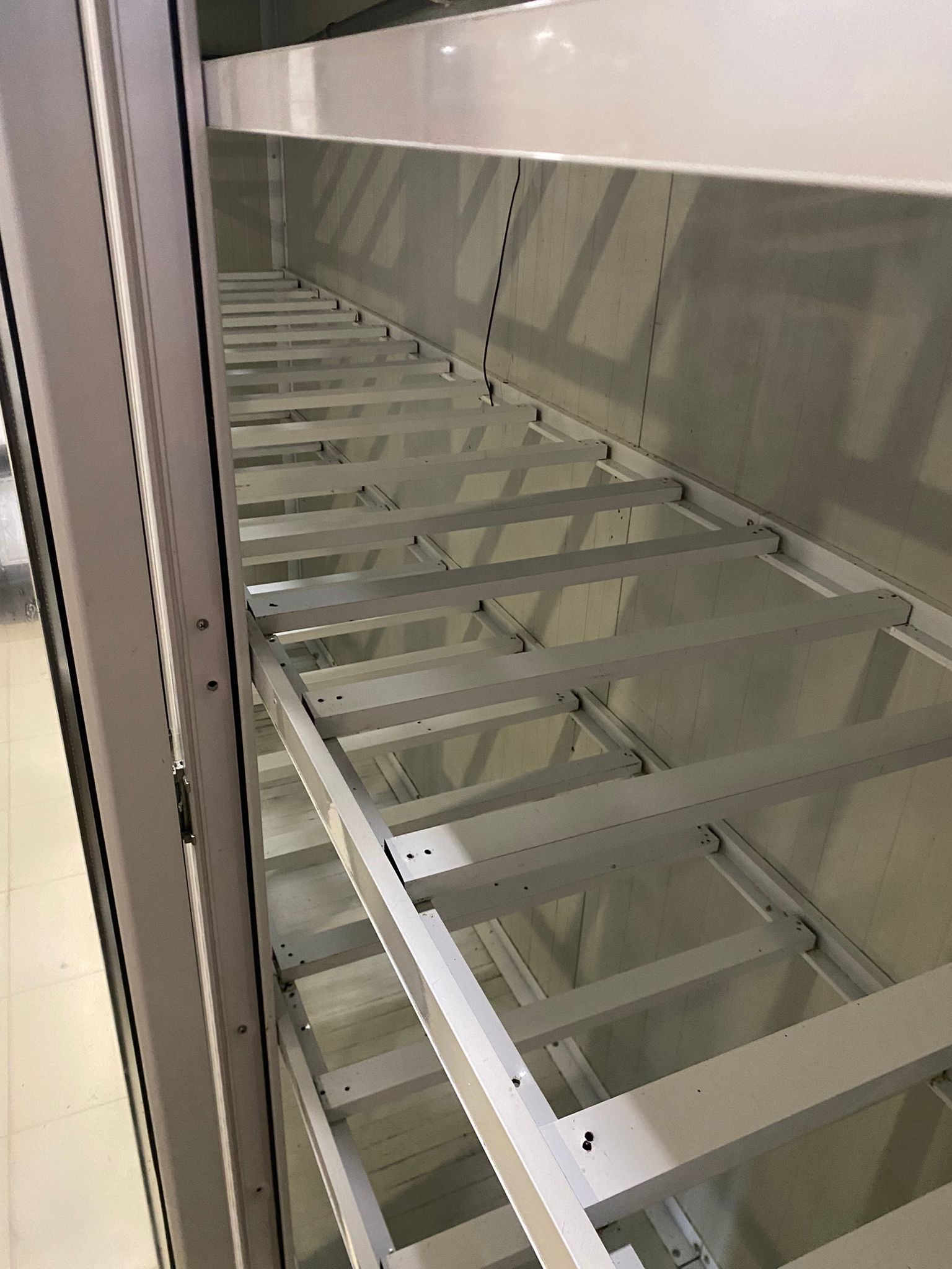 Vitrina frig in stare foarte buna - Imagine 4