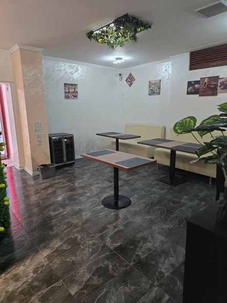 Cedare afacere HoReCa complet echipată cafenea / bar / restaurant / pizzerie - Imagine 3