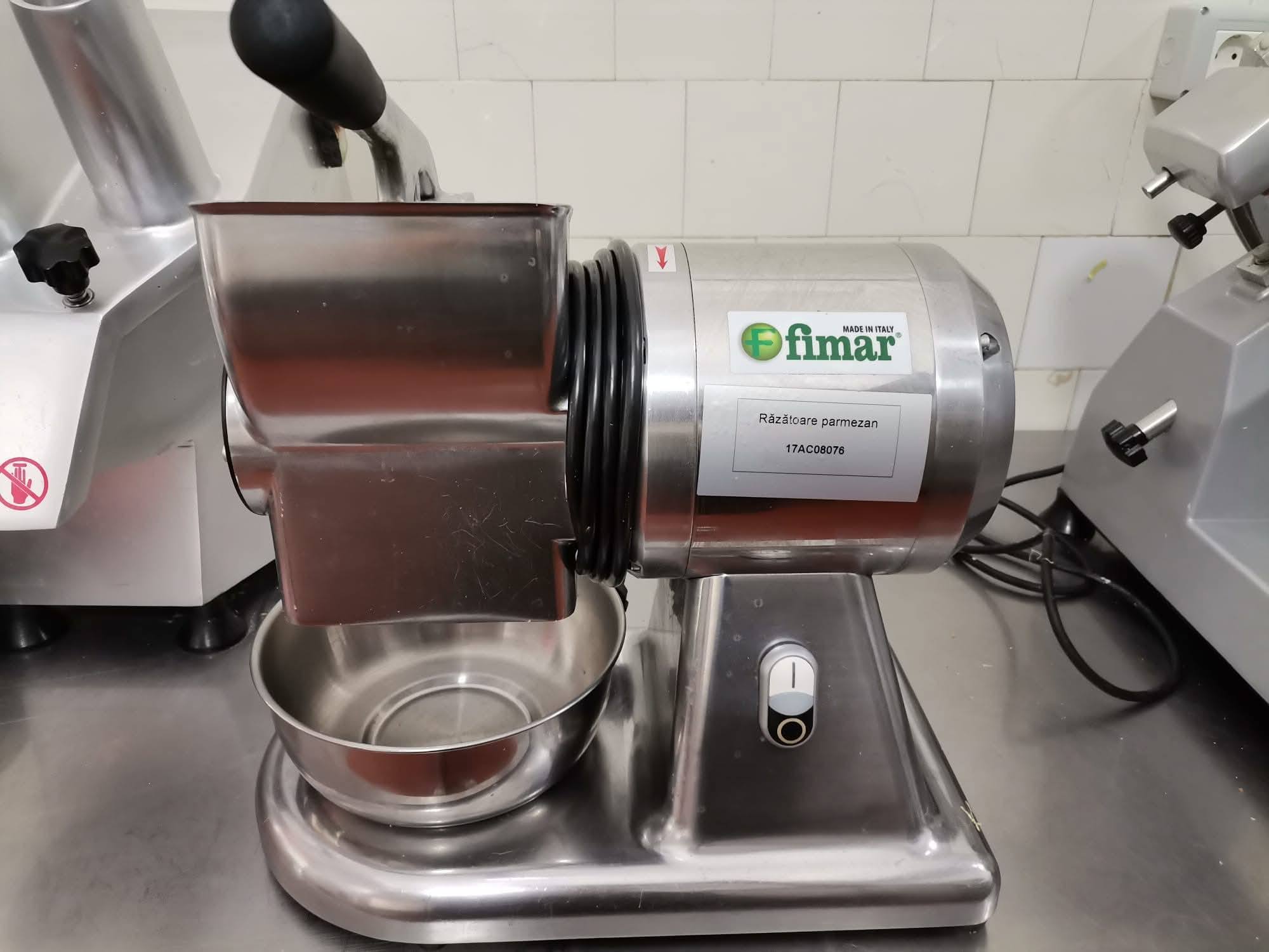 Razatoare parmezan profesionala Fimar – echipament horeca inox