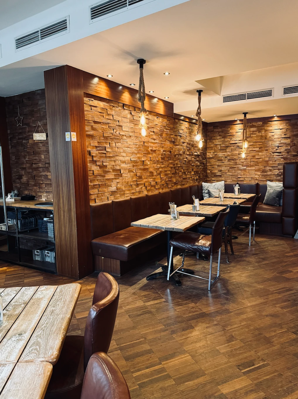 Mobilier horeca de la producator 