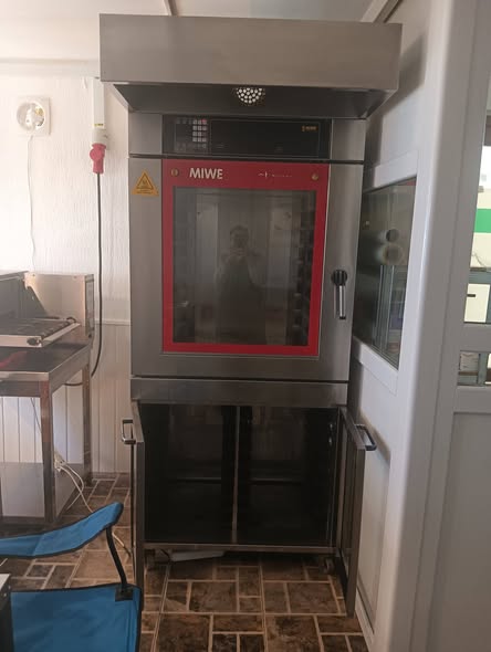 Afacere la cheie tip patiserie- covrigărie