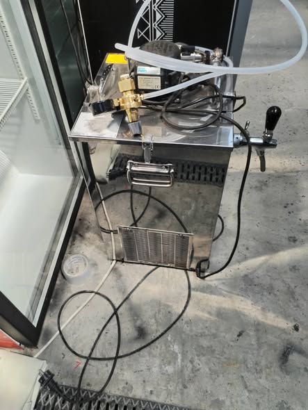 Dozator bere mobil profesional – livrare rapida | Galati