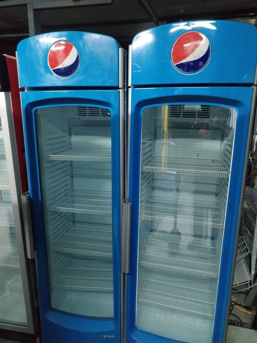 Vitrina frigorifica Pepsi cu LED – ideale bauturi HoReCa | Galati