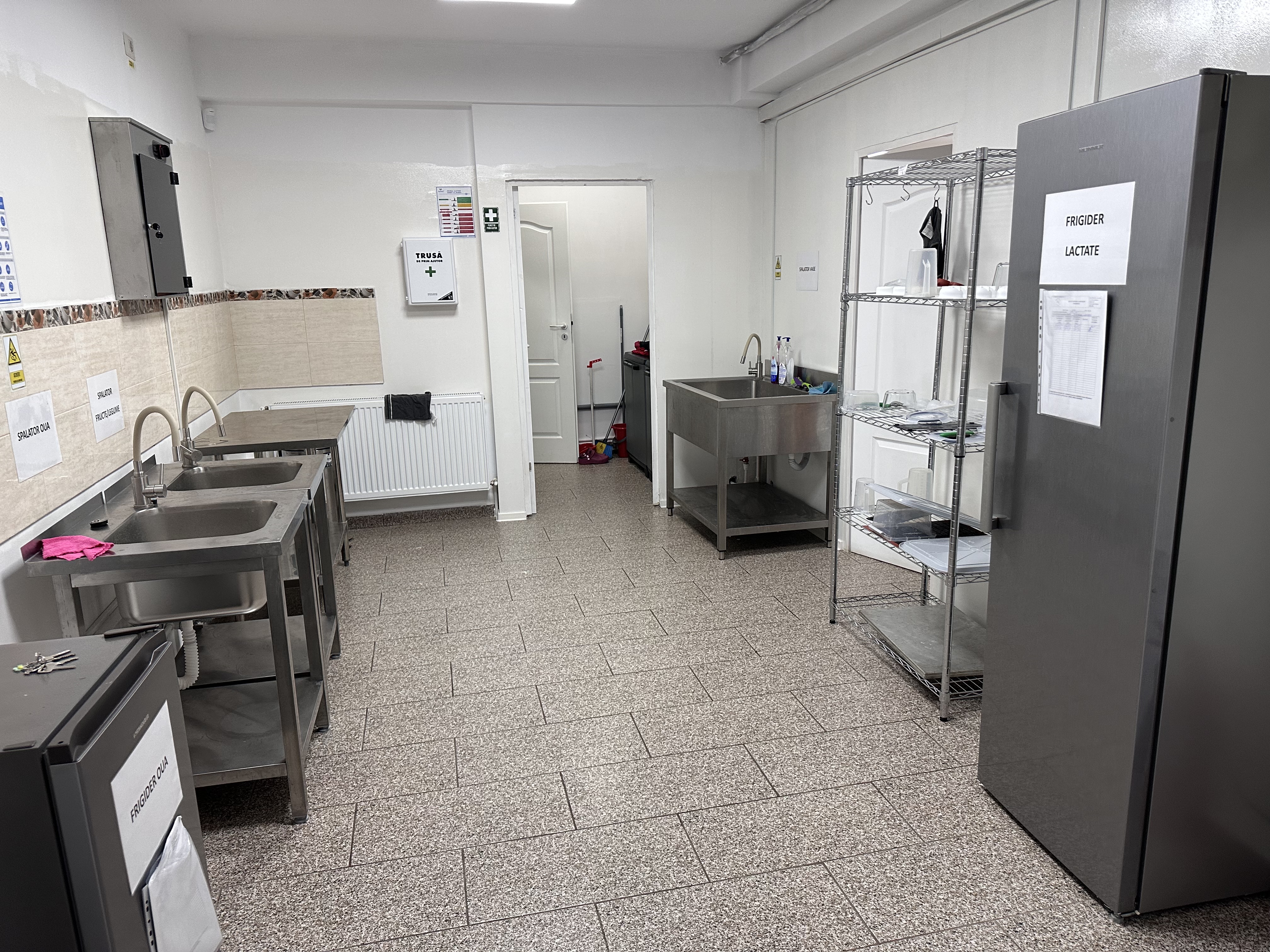 Cofetarie + laborator - afacere la cheie de vanzare - Imagine 6
