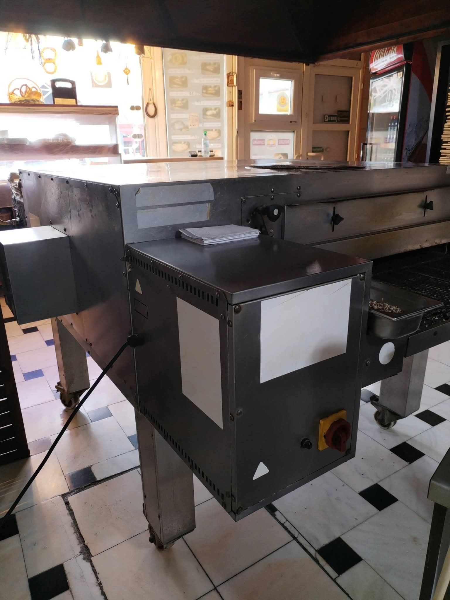 Cuptor profesional Moretti Forni pe gaz cu banda 75 cm – ideal pentru covrigi, panificatie si patiserie