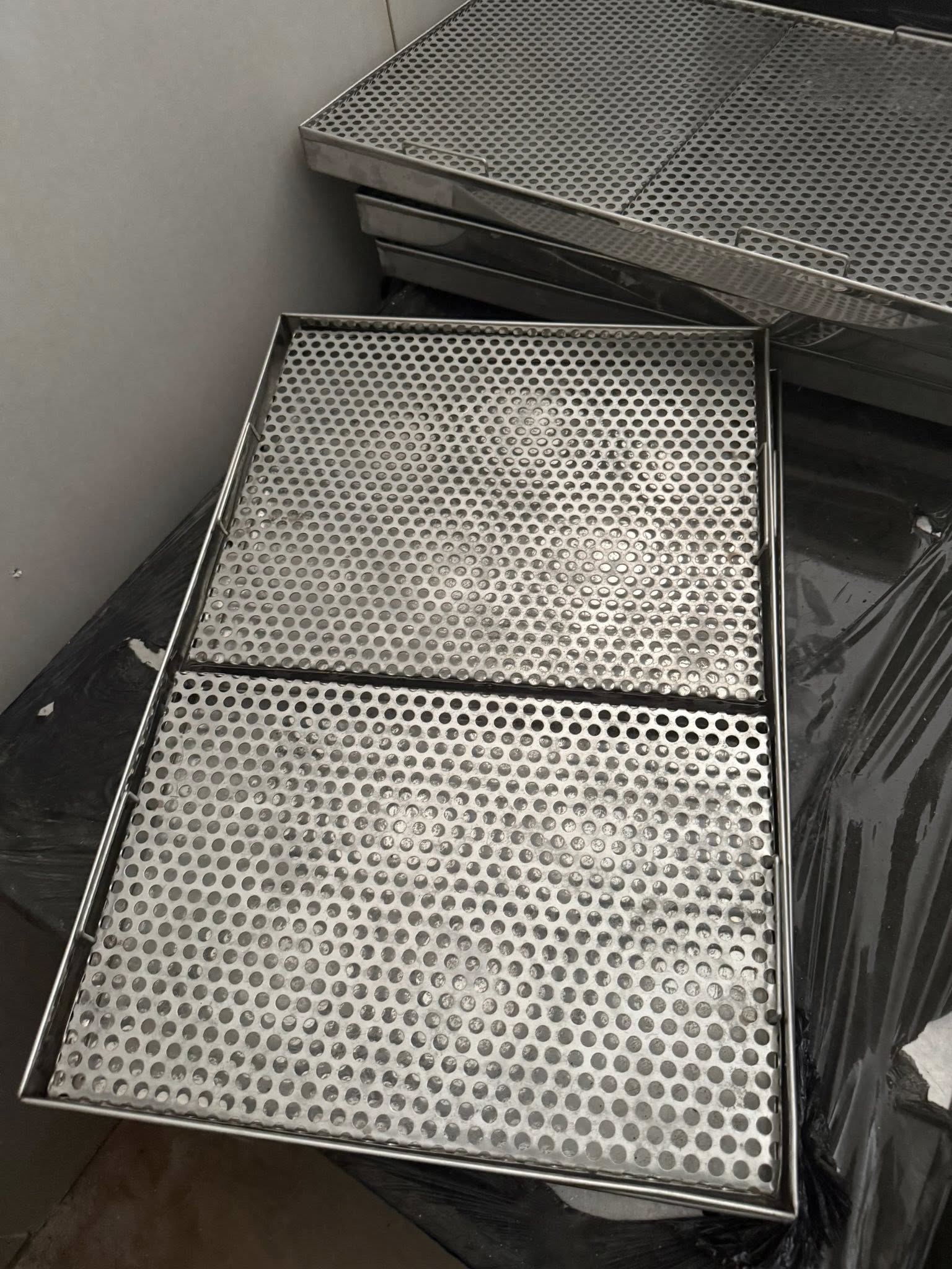 Tavi inox profesionale cu picurator pentru restaurante si fast-food | 400 lei/buc