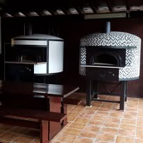 Cuptor profesional pe lemne pentru pizza – ideal pentru pizzerii, restaurante si fast-food