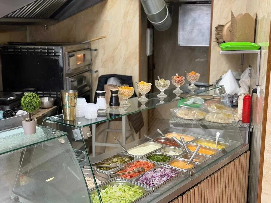 Oportunitate afacere SHAORMERIE LA CHEIE in Bucuresti – afacere profitabila fast food complet utilata