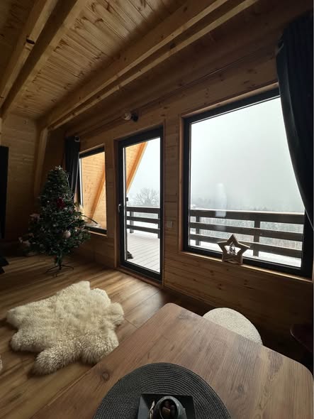 Afacere la cheie de vanzare – Complex cabanute turistice in Moieciu de Jos - Brasov - Imagine 2