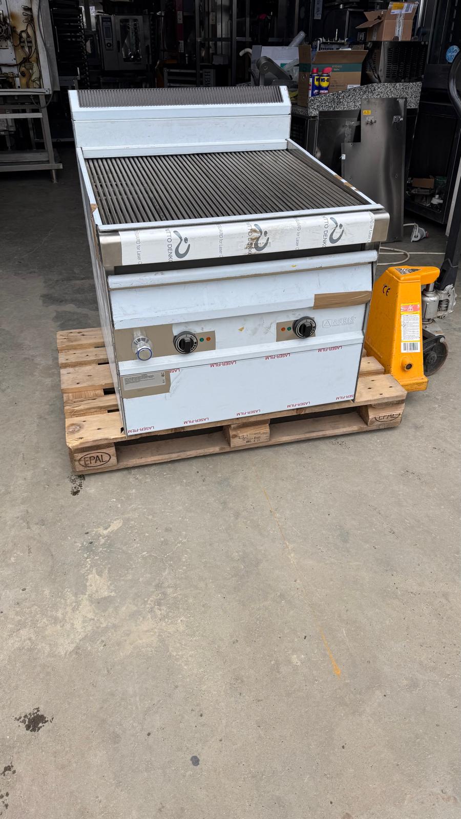 Gratar profesional electric pe apă Arris linia 900 nou - Imagine 3