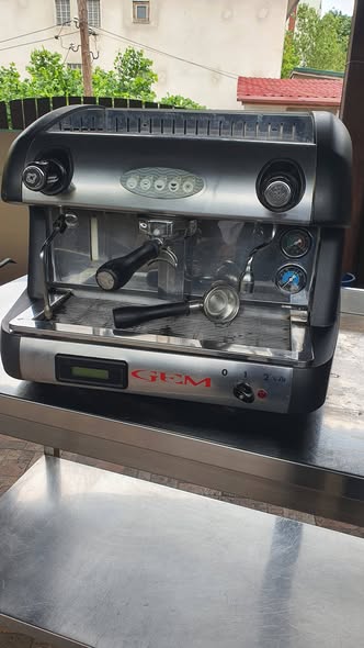 Espressor profesional 1 grup GEM – ideal pentru cafenea, coffee shop sau business mobil - Imagine 2