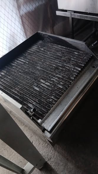 Grill profesional lava rock pe gaz 80x80 – ideal restaurant, fast-food sau steakhouse - Imagine 2