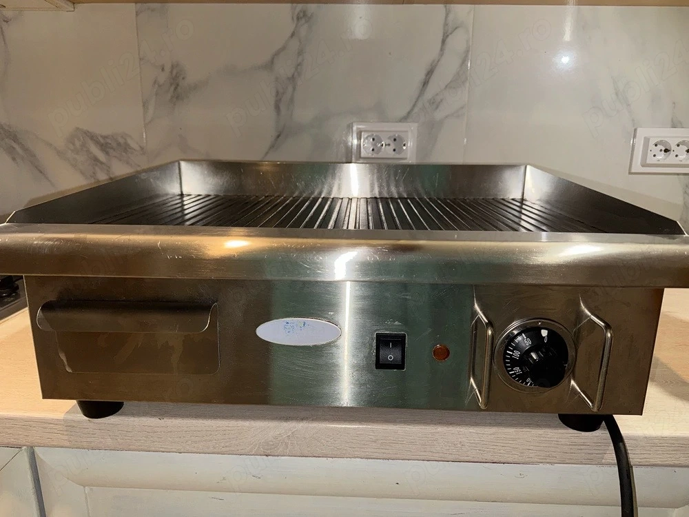 Gratar electric profesional MAXIMA Fry-Top striat inox – ideal fast-food, burgerie si restaurant