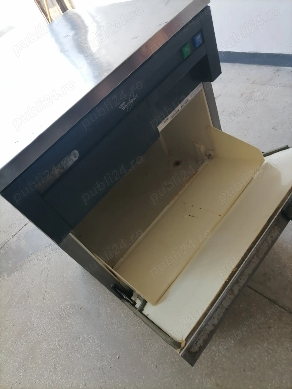 Masina profesionala de facut gheata Whirlpool – ideala pentru bar, restaurant si cafenea - Imagine 2