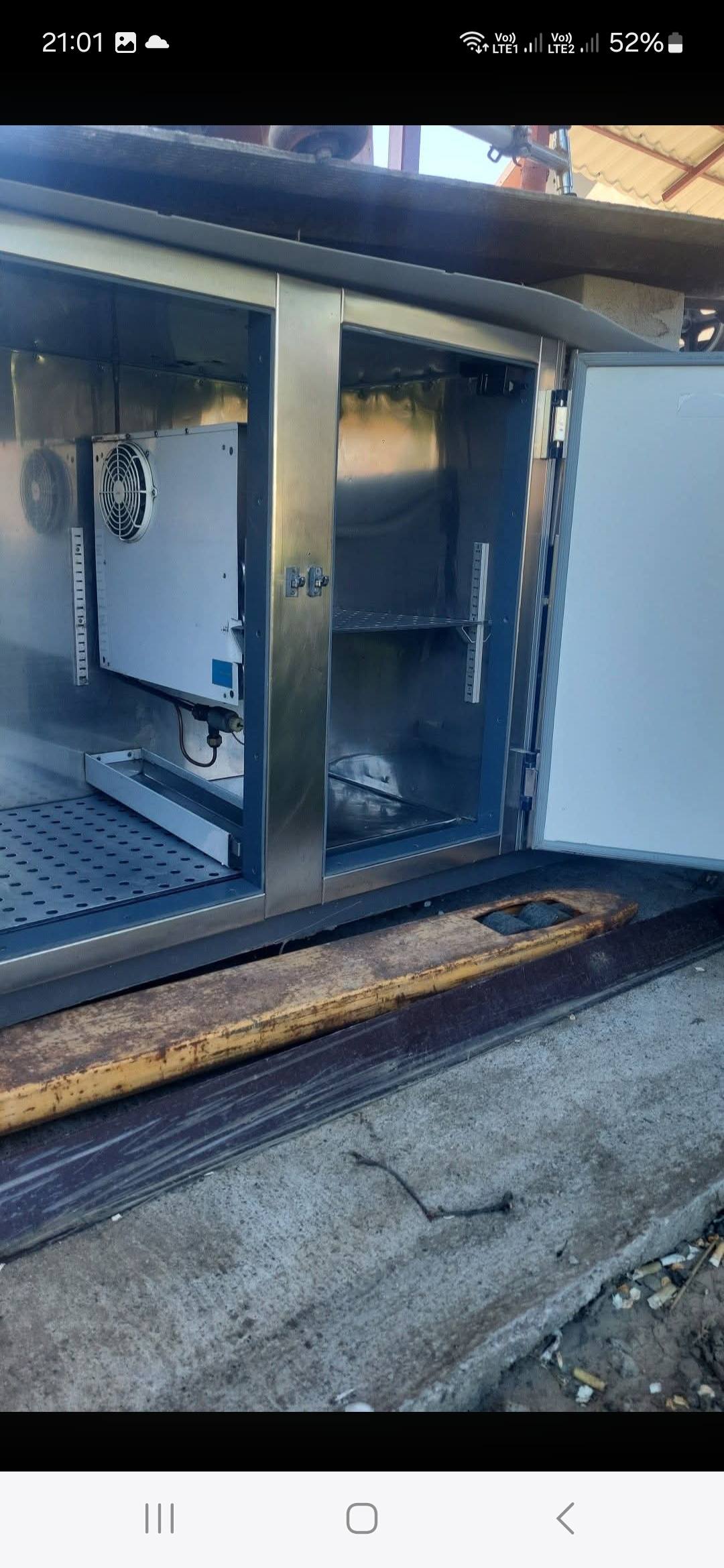 Masa frigorifica profesionala inox cu refrigerare incorporata – ideala pentru restaurant, fast-food sau pizzerie - Imagine 2