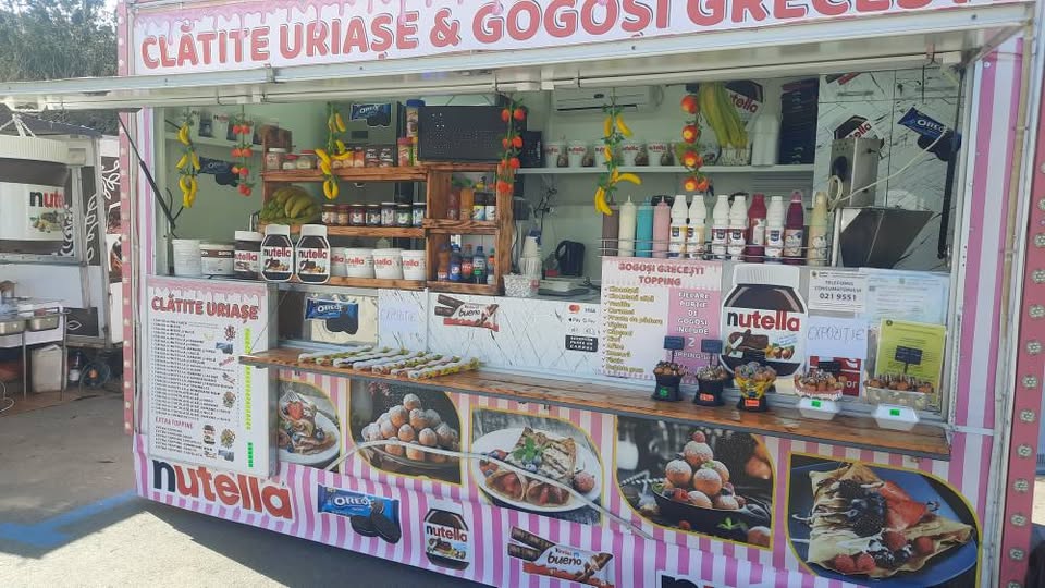 Rulota / stand festival pentru clatite uriase si gogosi grecesti – complet echipata