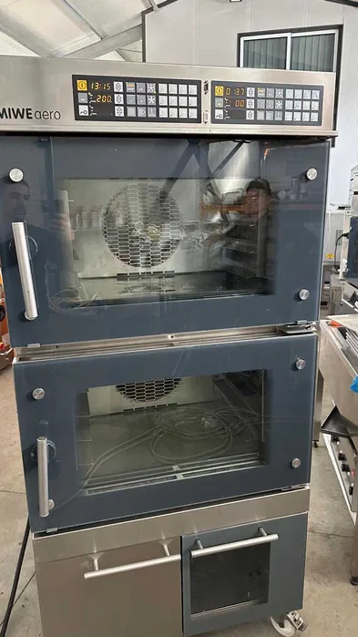 Cuptor Miwe Aero panificatie patiserie 4+4 tavi si suport - Imagine 2
