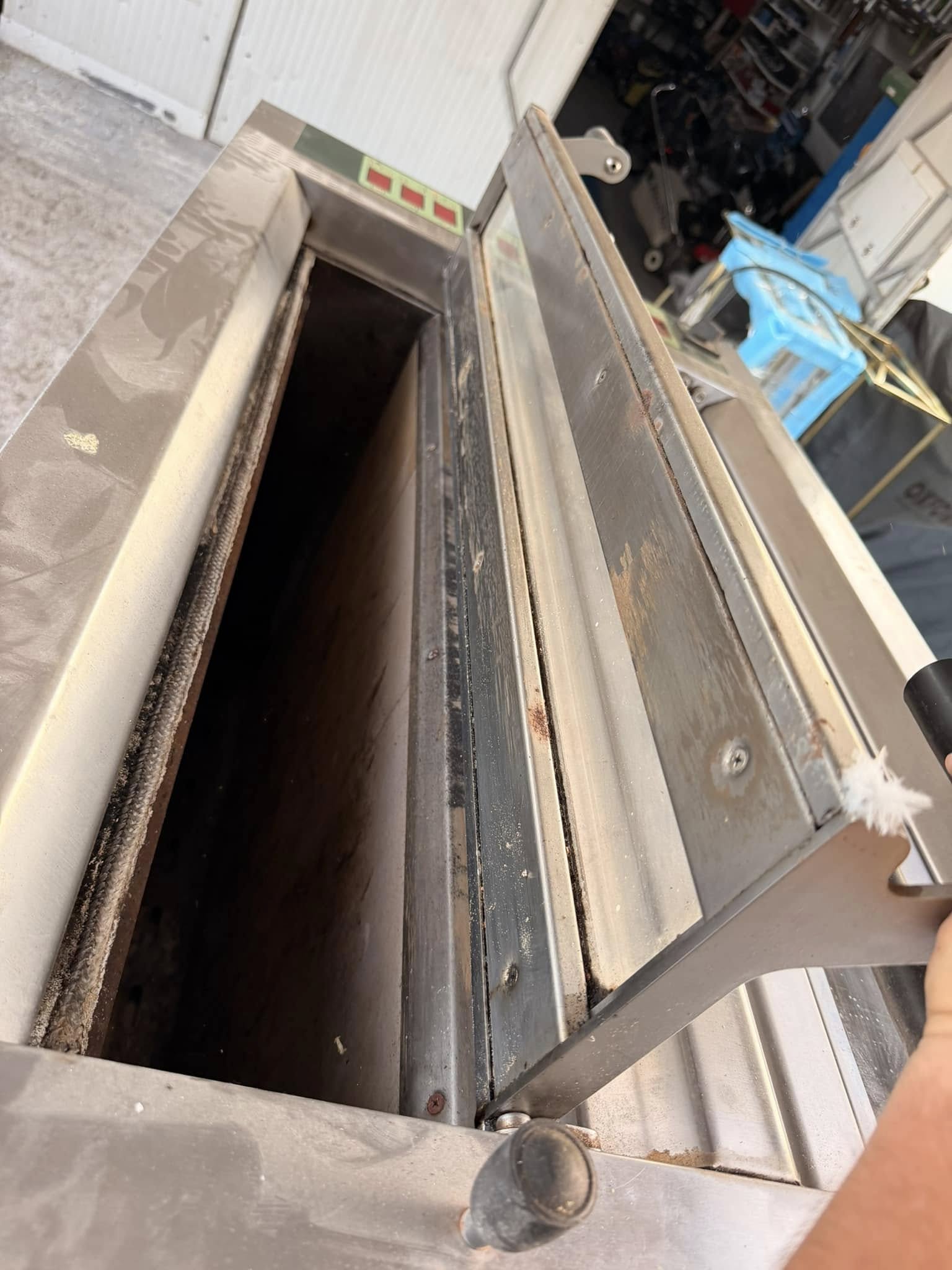 Masina profesionala de sigilat / termosudat caserole – inox – HoReCa - Imagine 2