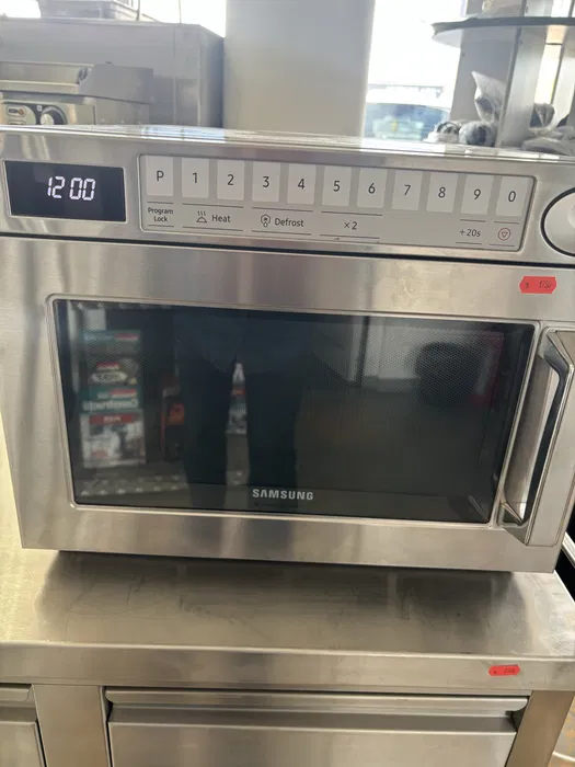 Cuptor cu Microunde Profesional Samsung HoReCa – Fiabil si Eficient