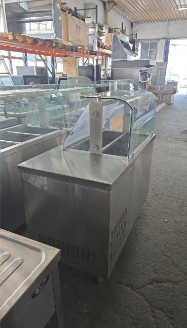 Vitrine Calde si Reci INOMAK Grecia - SH, Stare Foarte Buna