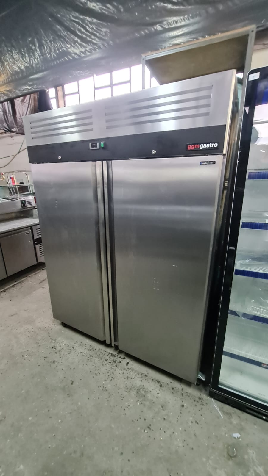 Frigider Profesional Inox cu 2 Usi Inox – Italia, Stare Foarte Buna - Imagine 3