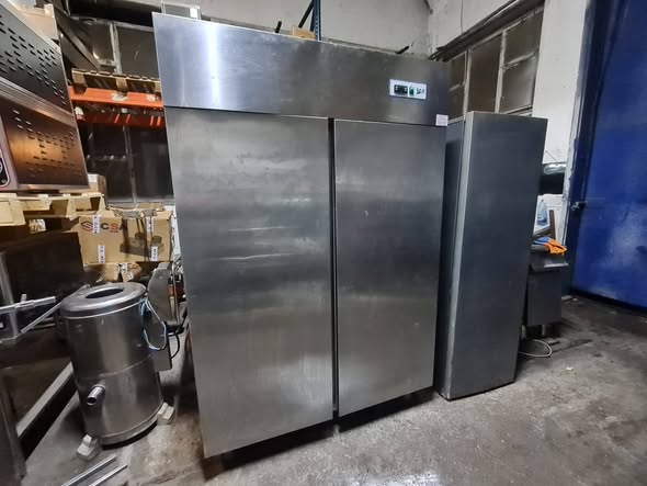 Frigider Profesional Inox cu 2 Usi Inox – Italia, Garantie pana la 18 Luni - Imagine 2
