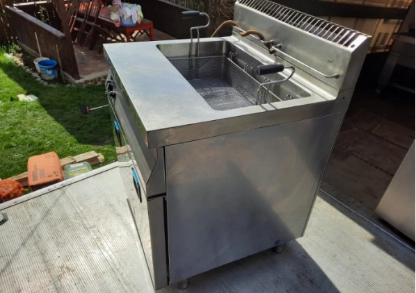 Oparator Profesional pentru Covrigi pe Gaz Natural – Fabricat in Italia