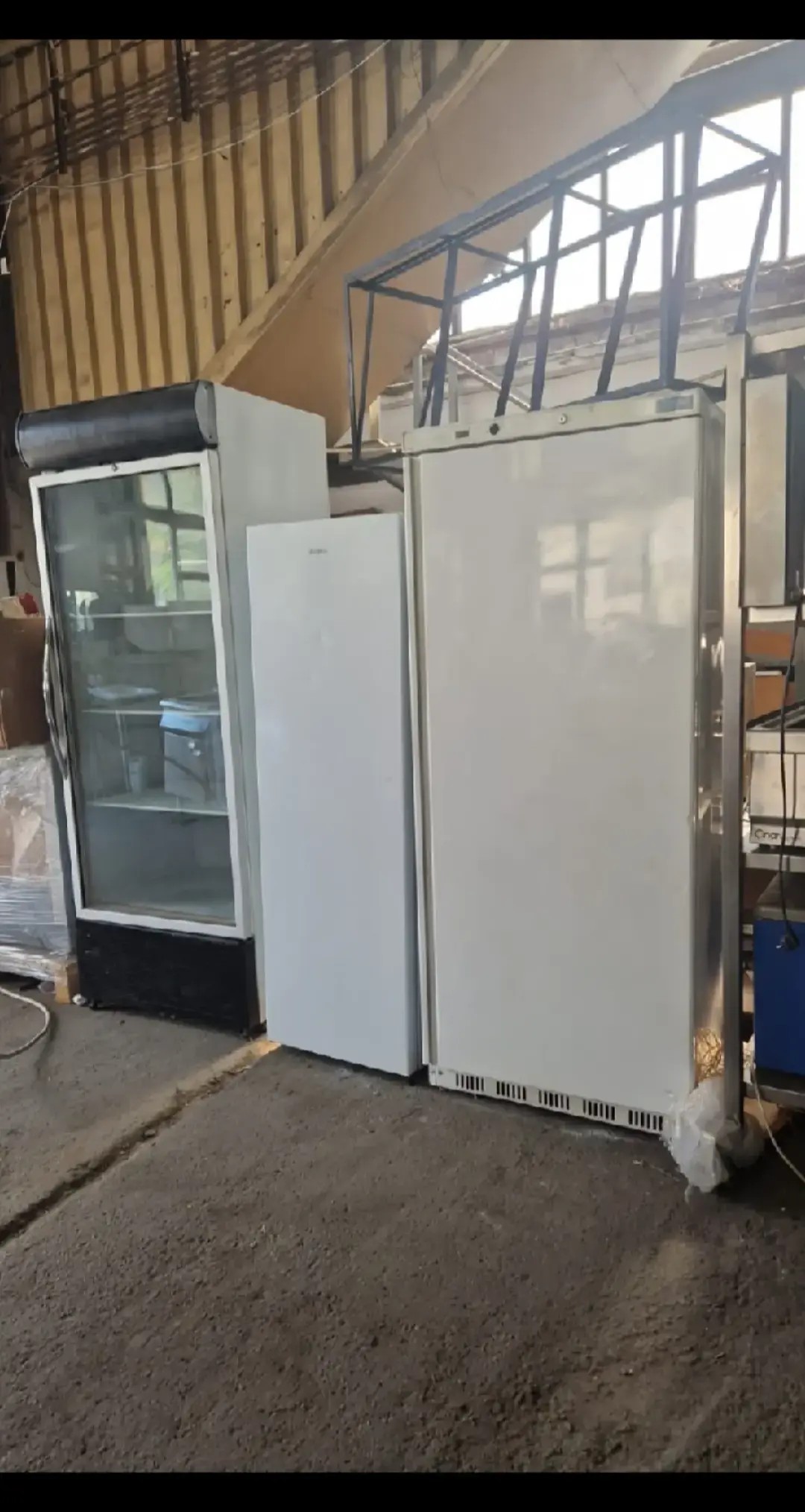Frigider Profesional GORENJE Alb – 180 cm, Ideal pentru HoReCa si Magazine