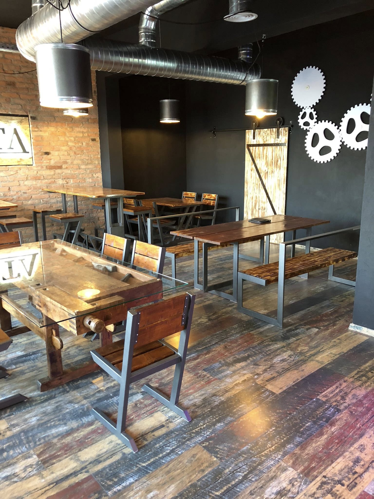 Constructii pe Structura Metalica si Mobilier Design Industrial - Solutii Complete la Cheie - Imagine 3