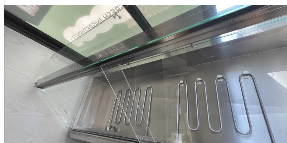 Linie Autoservire Maxigel Profesionala – 3 Vitrine pentru Restaurante, Cantine si Impinge Tava - Imagine 4