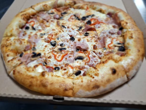 Pizza Refrigerata si Congelata pentru Restaurante, Pizzerii, Fast-Food si HoReCa - Imagine 3